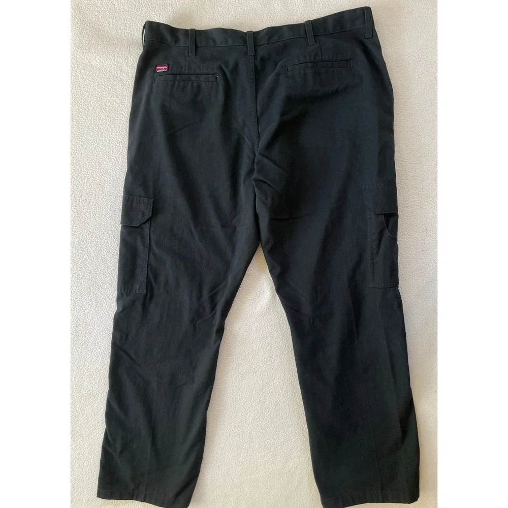 Wrangler Mens 38x30 Workwear Cargo Pants Black Cotton Blend Utility Service
